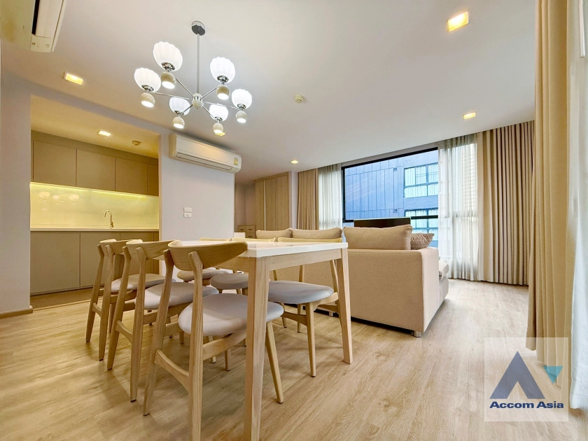  3 Bedrooms  Condominium For Rent & Sale in Sukhumvit, Bangkok  near BTS Thong Lo (AA14615)