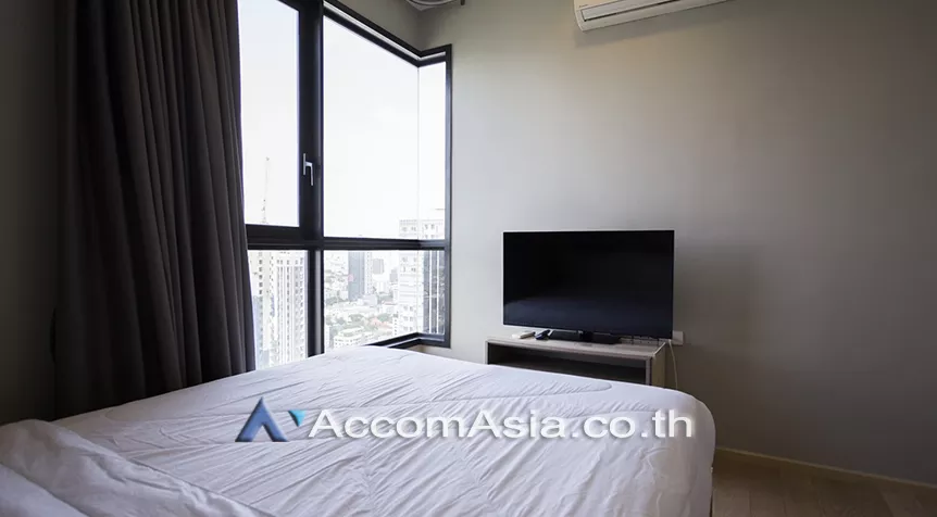  2 Bedrooms  Condominium For Rent in Sukhumvit, Bangkok  near BTS Thong Lo (AA14625)