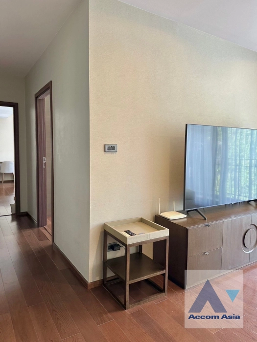  2 Bedrooms  Condominium For Rent & Sale in Sathorn, Bangkok  near BTS Chong Nonsi (AA14772)