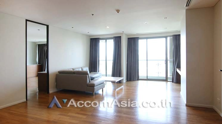 Big Balcony, Pet friendly |  2 Bedrooms  Condominium For Rent in Sukhumvit, Bangkok  near BTS Asok - MRT Sukhumvit (AA14925)