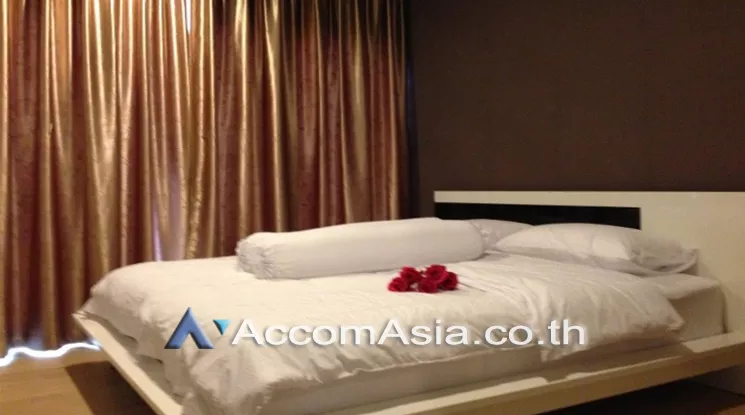  2 Bedrooms  Condominium For Rent in Sukhumvit, Bangkok  near BTS Phrom Phong (AA14983)