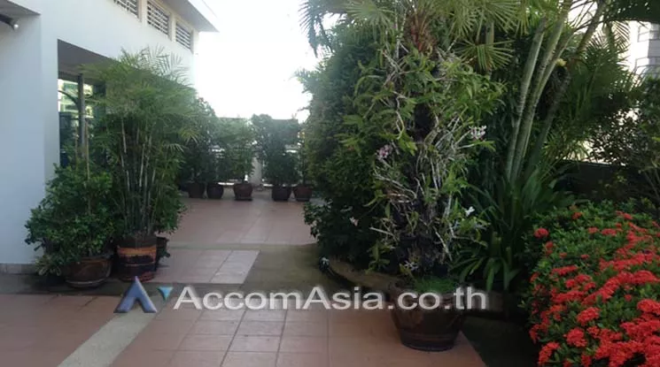 13  4 br Apartment For Rent in Sukhumvit ,Bangkok BTS Phrom Phong at High-quality facility AA15023