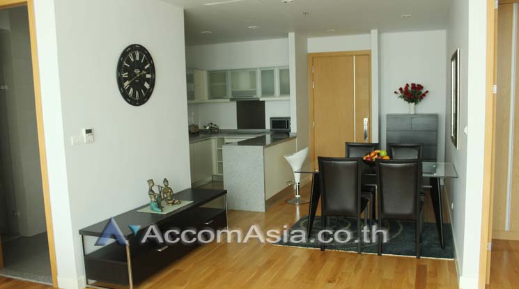  2 Bedrooms  Condominium For Rent in Sukhumvit, Bangkok  near BTS Asok - MRT Sukhumvit (AA15097)