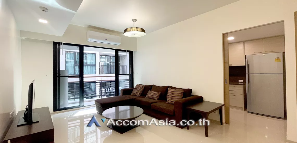 Pet friendly |  2 Bedrooms  Apartment For Rent in Sukhumvit, Bangkok  near BTS Asok - MRT Sukhumvit (AA15098)