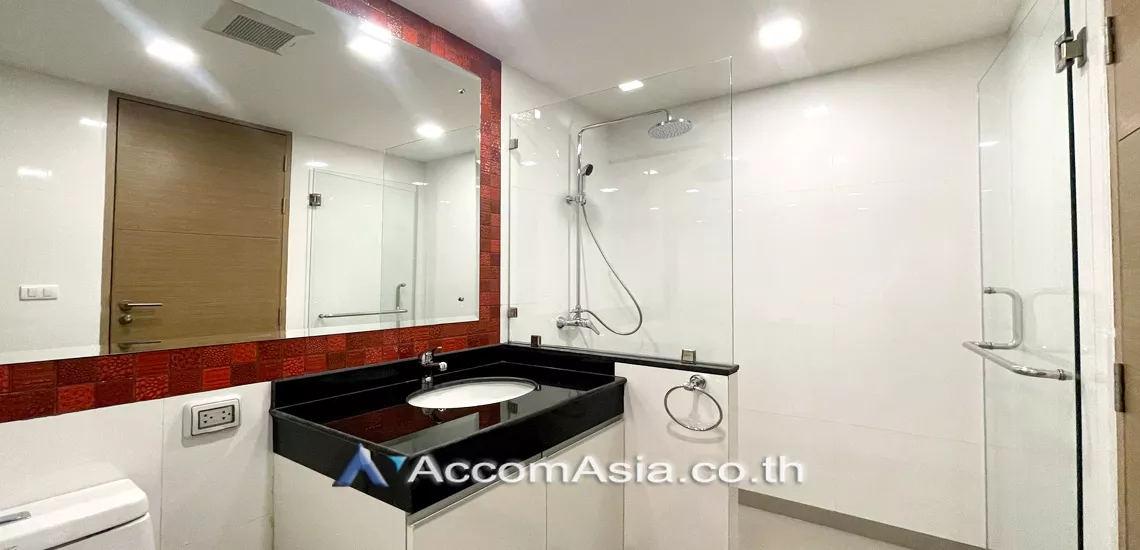 12  2 br Apartment For Rent in Sukhumvit ,Bangkok BTS Asok - MRT Sukhumvit at A sleek style residence with homely feel AA15098