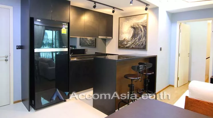  2 Bedrooms  Condominium For Rent in Sukhumvit, Bangkok  near BTS Phrom Phong (AA15146)