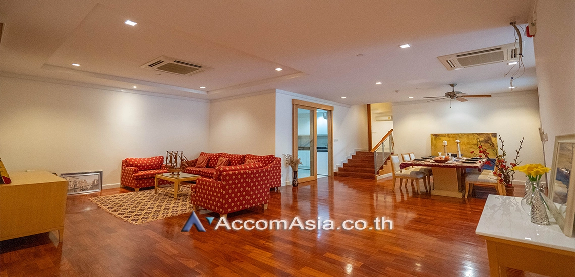 Pet friendly |  2 Bedrooms  Apartment For Rent in Sukhumvit, Bangkok  near BTS Phrom Phong (AA15263)