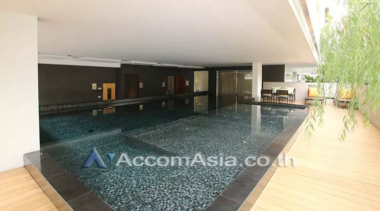  1 Bedroom  Condominium For Rent in Sukhumvit, Bangkok  near BTS Thong Lo (AA15304)