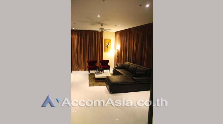  3 Bedrooms  Condominium For Rent in Sukhumvit, Bangkok  near BTS Asok - MRT Sukhumvit (AA15467)