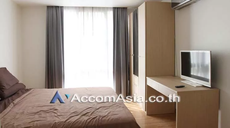  1 Bedroom  Condominium For Rent in Sukhumvit, Bangkok  near BTS Thong Lo (AA15488)