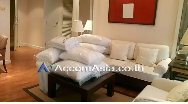  1 Bedroom  Condominium For Rent in Ploenchit, Bangkok  near BTS Chitlom (AA15540)