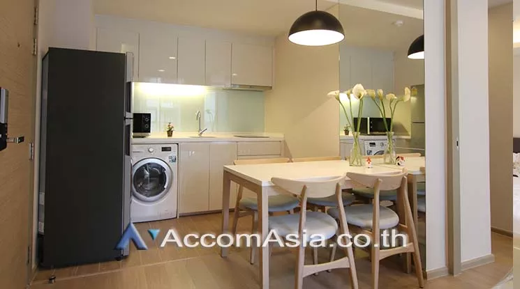  1 Bedroom  Condominium For Rent in Sukhumvit, Bangkok  near BTS Thong Lo (AA15546)