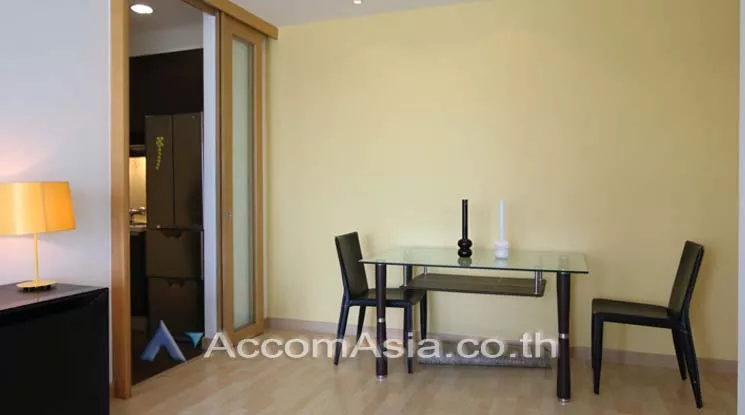  1 Bedroom  Condominium For Rent in Sukhumvit, Bangkok  near BTS Thong Lo (AA15561)