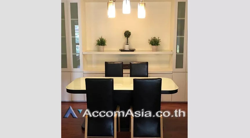 Pet friendly |  2 Bedrooms  Condominium For Rent in Sukhumvit, Bangkok  near BTS Phrom Phong (AA15576)