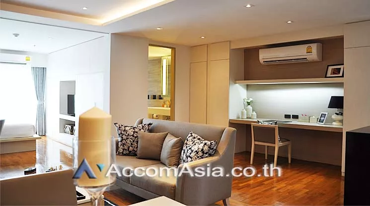  1 Bedroom  Apartment For Rent in Sukhumvit, Bangkok  near BTS Phrom Phong (AA15668)