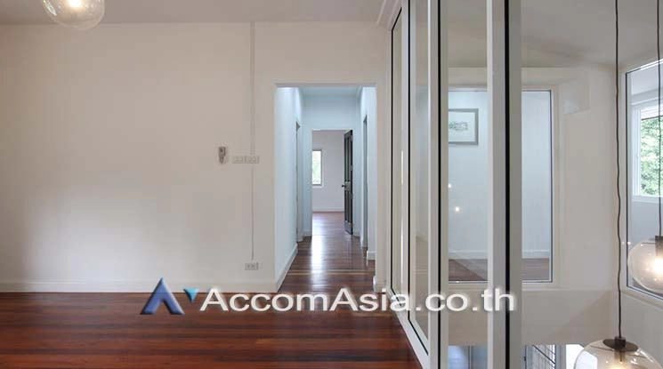 13  2 br House For Rent in Sukhumvit ,Bangkok BTS Asok - MRT Sukhumvit at House in Compound AA15692