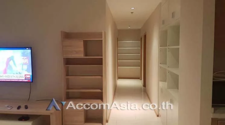  3 Bedrooms  Condominium For Rent in Sukhumvit, Bangkok  near BTS Phrom Phong (AA15694)