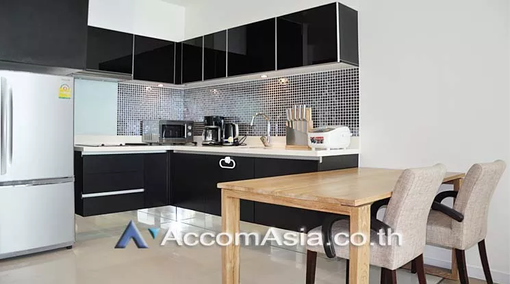  1 Bedroom  Condominium For Rent in Sukhumvit, Bangkok  near BTS Thong Lo (AA15763)