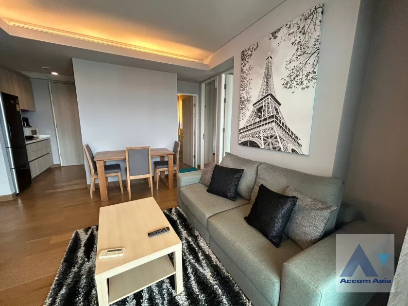  2 Bedrooms  Condominium For Rent in Sukhumvit, Bangkok  near BTS Phrom Phong (AA15766)