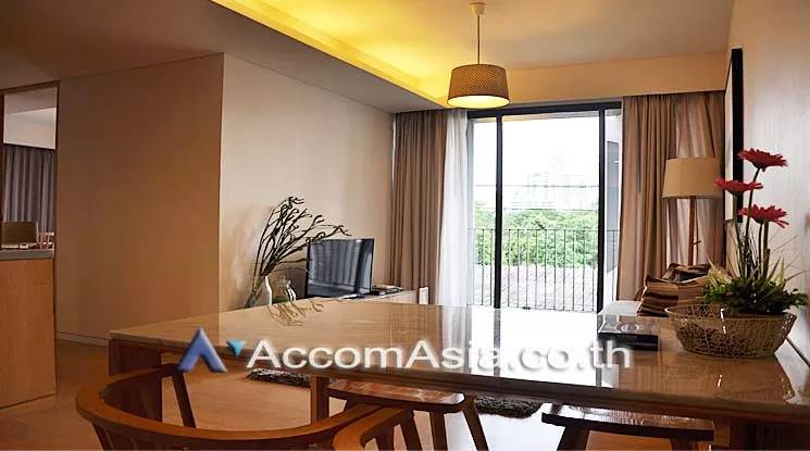  2 Bedrooms  Condominium For Rent in Sukhumvit, Bangkok  near BTS Phrom Phong (AA15793)