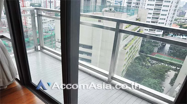  1 Bedroom  Condominium For Rent & Sale in Sukhumvit, Bangkok  near BTS Phrom Phong (AA15816)