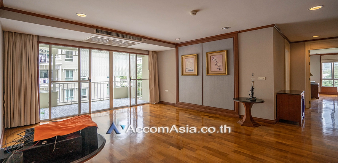  2 Bedrooms  Condominium For Rent & Sale in Sukhumvit, Bangkok  (AA15844)
