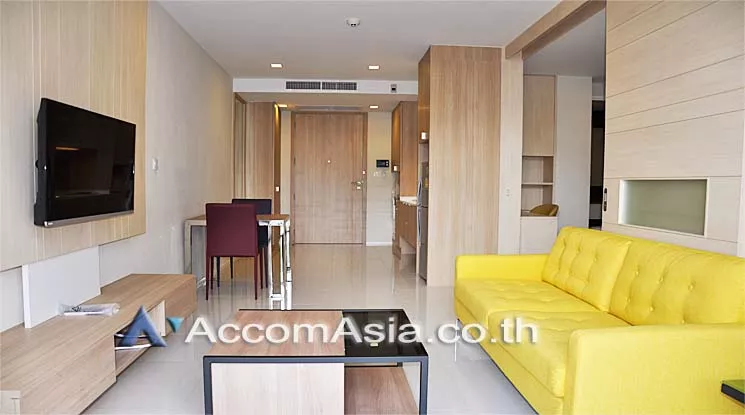  1 Bedroom  Apartment For Rent in Sukhumvit, Bangkok  near BTS Thong Lo (AA15932)