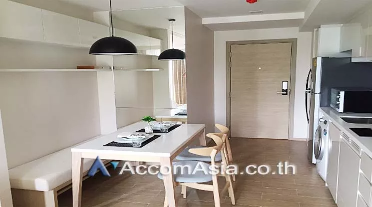  1 Bedroom  Condominium For Rent in Sukhumvit, Bangkok  near BTS Thong Lo (AA15944)