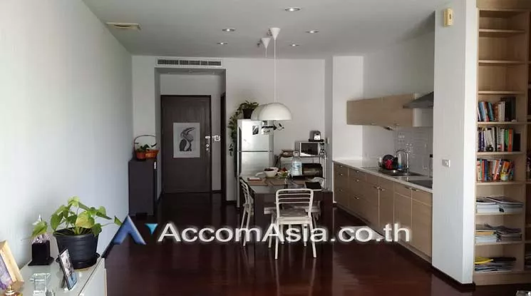  2 Bedrooms  Condominium For Sale in Sukhumvit, Bangkok  near BTS Thong Lo (AA15949)