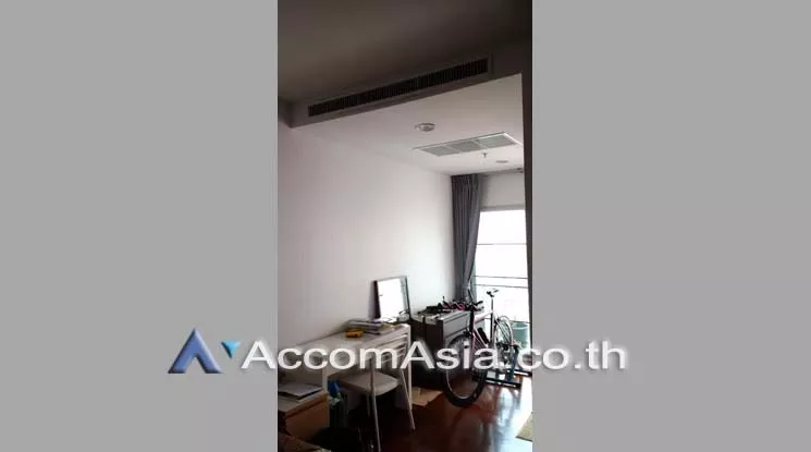  2 Bedrooms  Condominium For Sale in Sukhumvit, Bangkok  near BTS Thong Lo (AA15949)