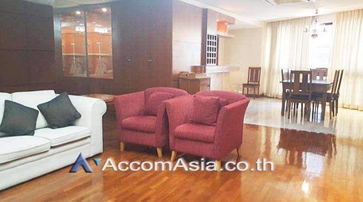 Pet friendly |  3 Bedrooms  Condominium For Rent in Sukhumvit, Bangkok  near BTS Phrom Phong (AA15993)