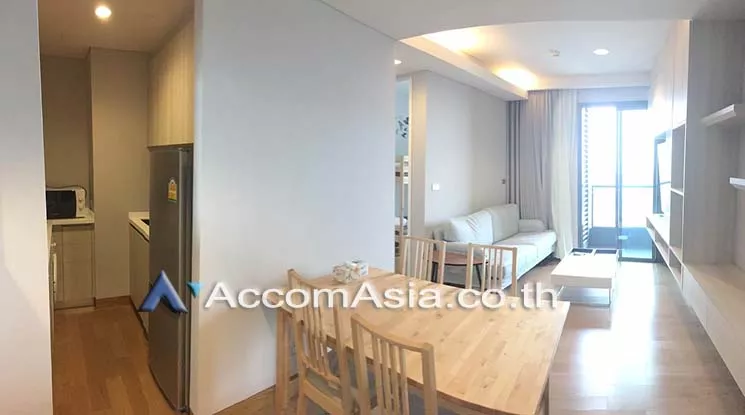  2 Bedrooms  Condominium For Rent in Sukhumvit, Bangkok  near BTS Phrom Phong (AA16018)