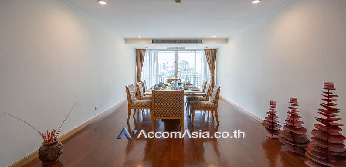 Pet friendly apartment for rent in Sukhumvit, Bangkok Code AA16049