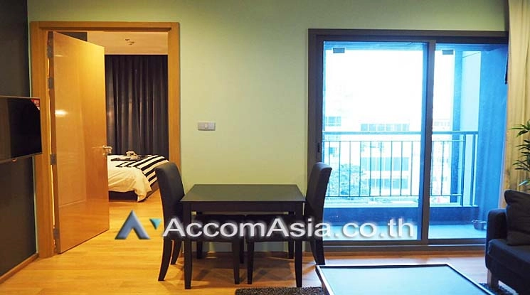  1 Bedroom  Condominium For Rent in Sukhumvit, Bangkok  near BTS Nana (AA16069)