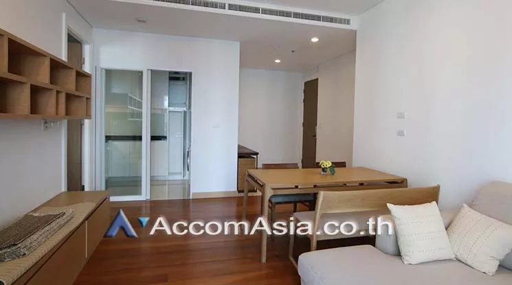  2 Bedrooms  Condominium For Rent in Sukhumvit, Bangkok  near BTS Phrom Phong (AA16133)