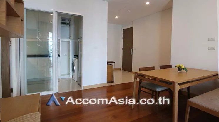  2 Bedrooms  Condominium For Rent in Sukhumvit, Bangkok  near BTS Phrom Phong (AA16133)