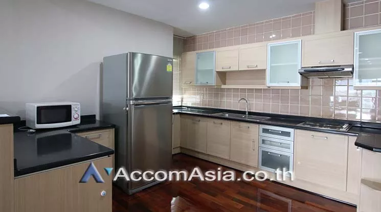  2 Bedrooms  Condominium For Rent in Sukhumvit, Bangkok  near BTS Thong Lo (AA16161)