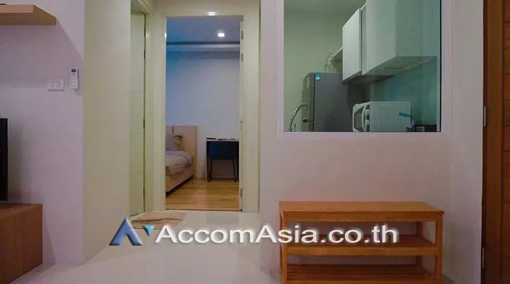  1 Bedroom  Apartment For Rent in Sukhumvit, Bangkok  near BTS Phrom Phong (AA16223)