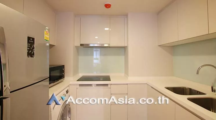  3 Bedrooms  Condominium For Rent in Sukhumvit, Bangkok  near BTS Thong Lo (AA16279)