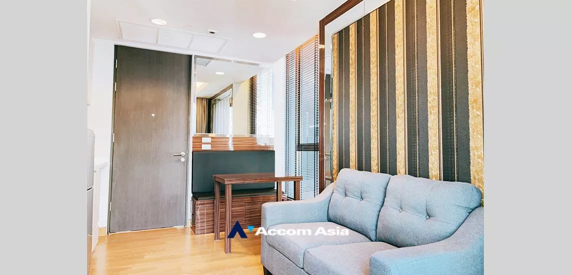  1 Bedroom  Condominium For Sale in Sukhumvit, Bangkok  near BTS Phrom Phong (AA16297)