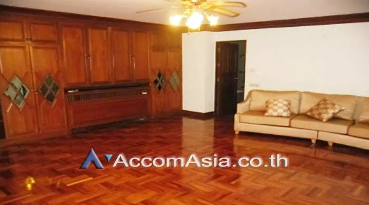 Huge Terrace, Pet friendly |  4 Bedrooms  Apartment For Rent in Sukhumvit, Bangkok  near BTS Thong Lo (AA16367)