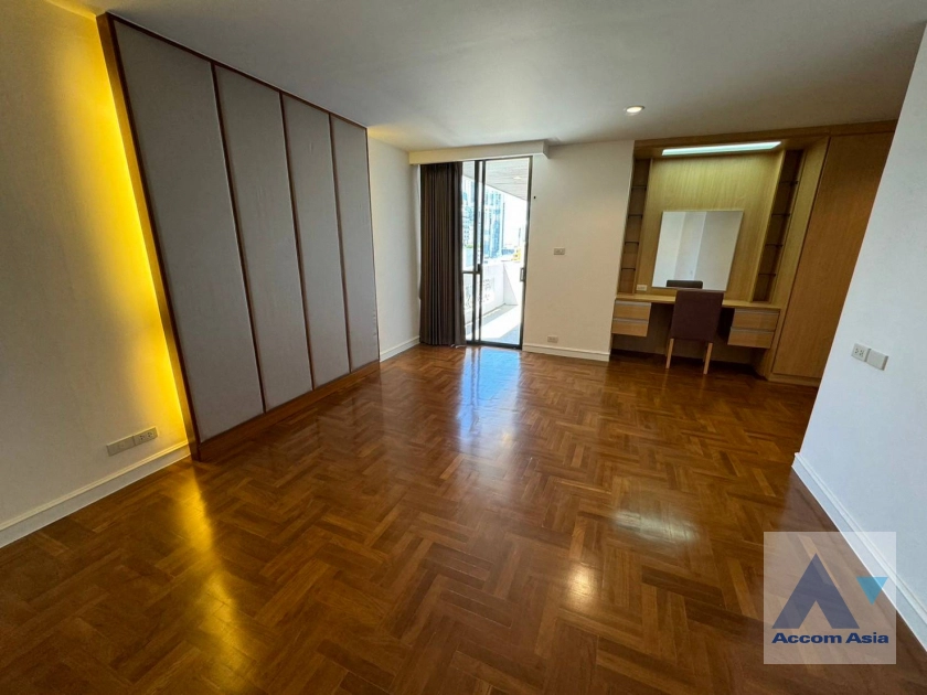 6  3 br Apartment For Rent in Sukhumvit ,Bangkok BTS Asok - MRT Sukhumvit at Peaceful Living Space AA16384