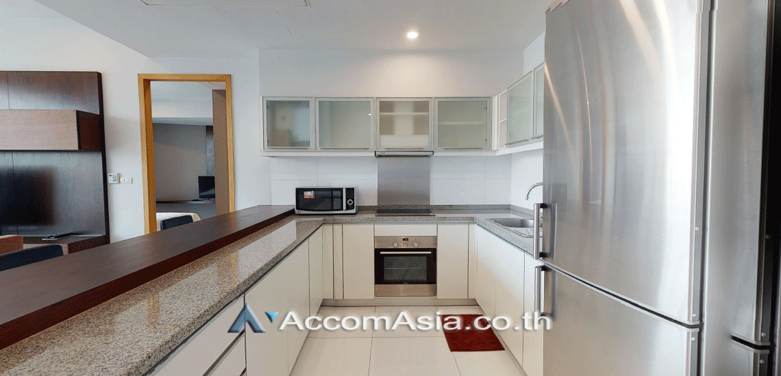  1 Bedroom  Condominium For Rent & Sale in Sukhumvit, Bangkok  near BTS Asok - MRT Sukhumvit (AA16398)