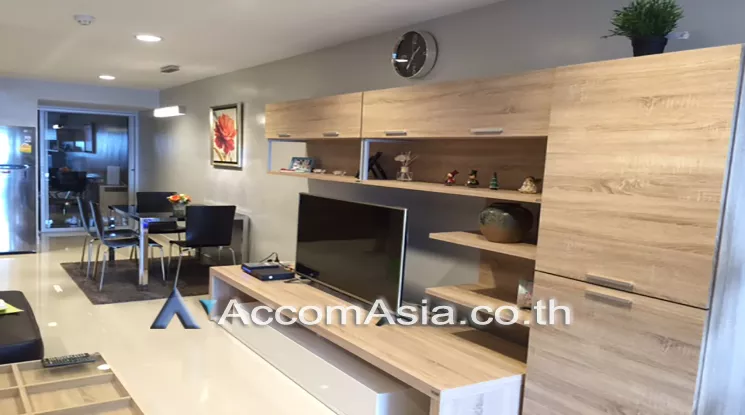  2 Bedrooms  Condominium For Rent in Sukhumvit, Bangkok  near BTS Phrom Phong (AA16433)