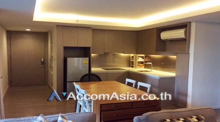  1 Bedroom  Condominium For Rent in Sukhumvit, Bangkok  near BTS Ekkamai (AA16477)