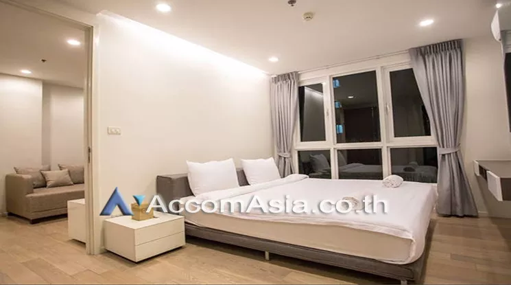  1 Bedroom  Condominium For Sale in Sukhumvit, Bangkok  near BTS Asok - MRT Sukhumvit (AA16536)