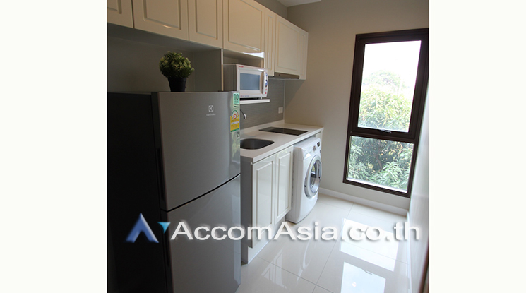  1 Bedroom  Condominium For Rent & Sale in Sukhumvit, Bangkok  near BTS Phrom Phong (AA16561)