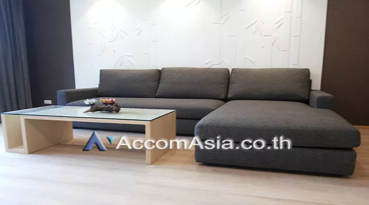  1 Bedroom  Apartment For Rent in Sukhumvit, Bangkok  near BTS Phrom Phong (AA16629)