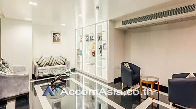  1 Bedroom  Condominium For Rent & Sale in Sukhumvit, Bangkok  near BTS Phrom Phong (AA16734)