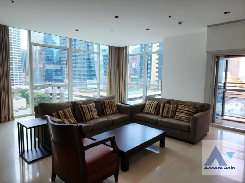 Fully Furnished |  3 Bedrooms  Condominium For Rent in Ploenchit, Bangkok  near BTS Ploenchit (AA16792)